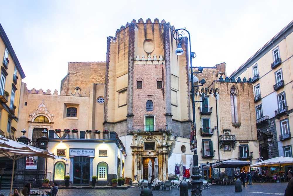 Blumarine Apartments In Naples Exterior photo